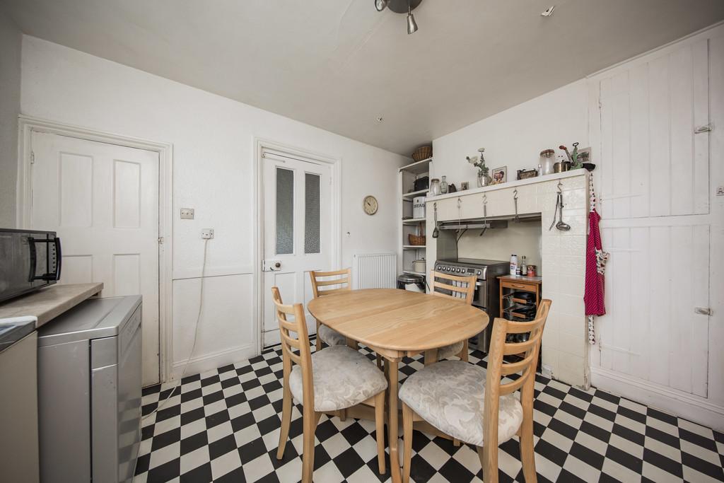 Kitchen 2