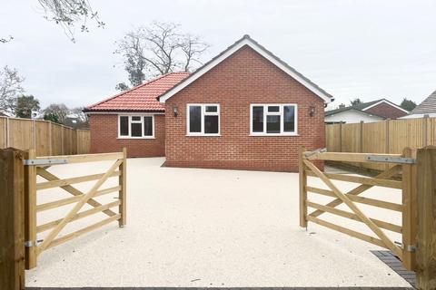 undefined, Dibden Purlieu, Southampton, Hampshire, SO45
