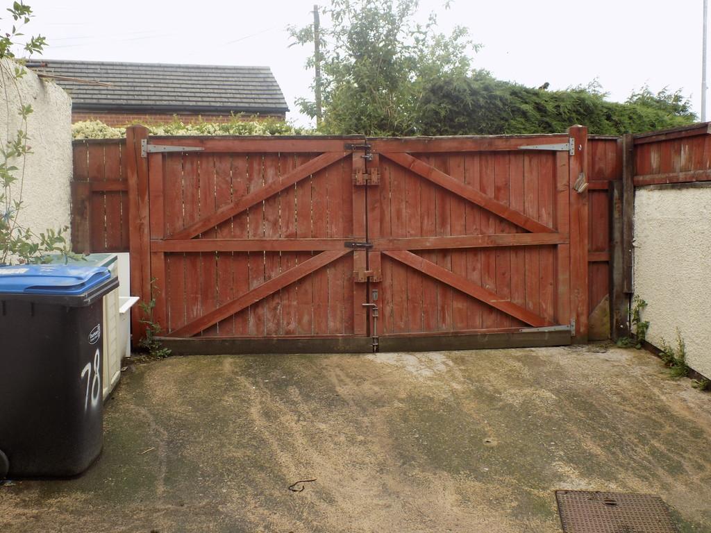 External-rear (2)