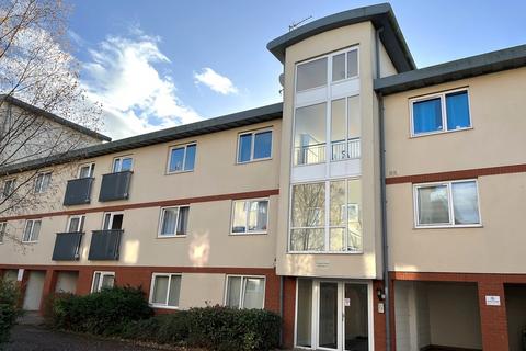 2 bedroom ground floor flat for sale, Longhorn Avenue, Gloucester