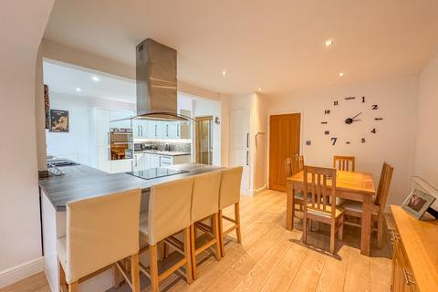 15 Coventry Close, Hullbridge, Hockley, SS5 6BB