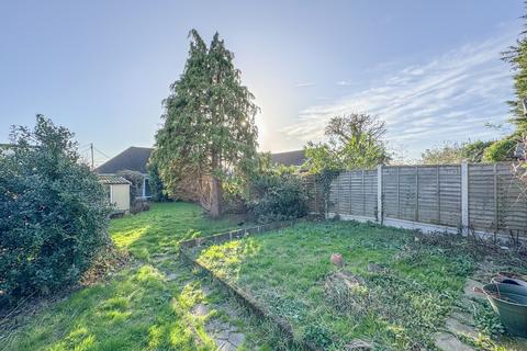 2 bedroom semi-detached bungalow for sale, Albany Road, Rayleigh