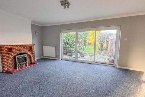 2 bedroom semi-detached bungalow for sale, Albany Road, Rayleigh