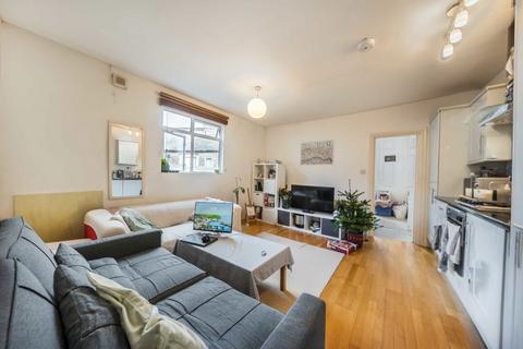 1 bedroom flat for sale, Richmond Road, East Twickenham TW1