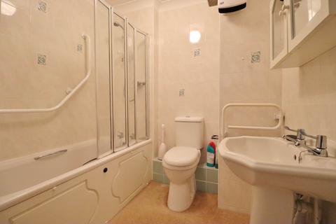 1 bedroom retirement property for sale, Churchill Court, Marlborough, SN8 1LD