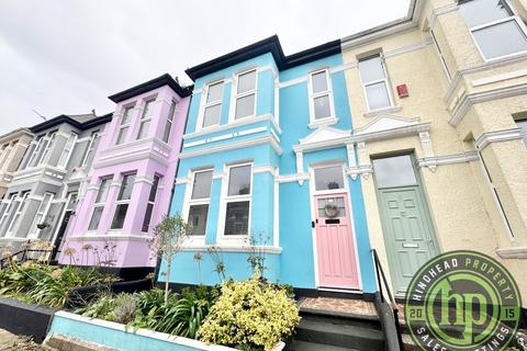 3 bedroom terraced house to rent, Old Park Road, Plymouth PL3