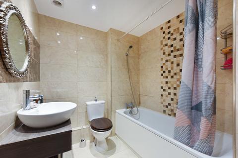 2 bedroom apartment for sale, Trowbridge Road, London E9