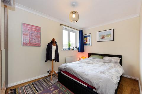 2 bedroom apartment for sale, Trowbridge Road, London E9