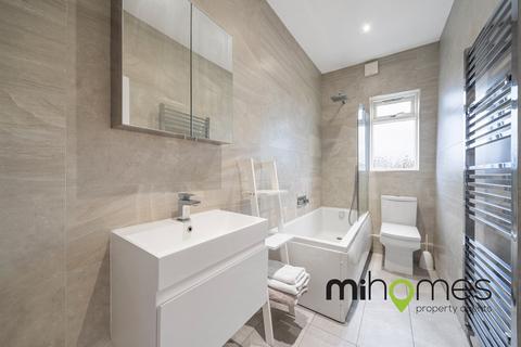 42c Gore Road, London, E9 7HP