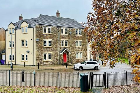 2 bedroom flat for sale, Buzzard Road, Whitchurch, Tavistock