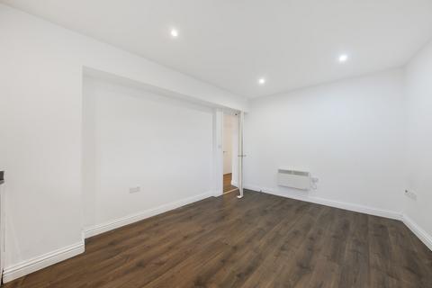 1 bedroom flat to rent, High Street, Watford