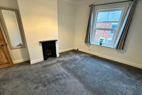 2 bedroom terraced house to rent, Forth St, Leeman Road