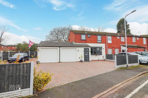 3 bedroom end of terrace house for sale, Sorbus, Amington