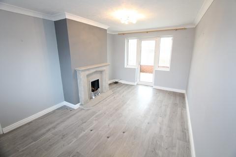 3 bedroom end of terrace house for sale, Henry Street, Rhostyllen