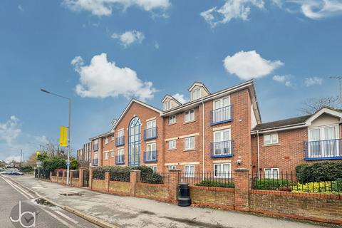 2 bedroom apartment for sale, Bakers Court, North Station Road