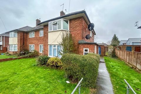 2 Bedroom Maisonette For Sale - HP12