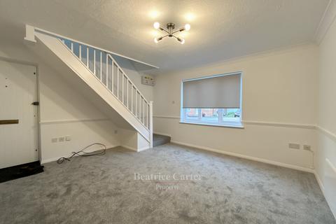 2 bedroom end of terrace house to rent, Falcon Way, Bury St. Edmunds IP28