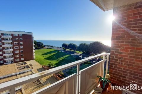 2 bedroom apartment to rent, Elizabeth Court, Grove Road, Bournemouth