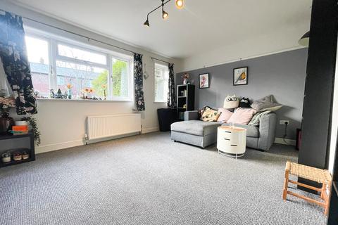 3 bedroom end of terrace house for sale, Abergele Road, Fallowfield