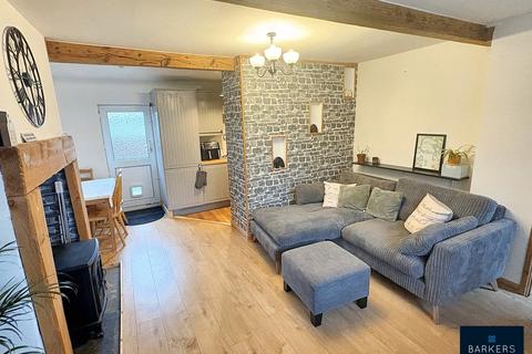 3 bedroom cottage for sale, Moor Lane, Birkenshaw