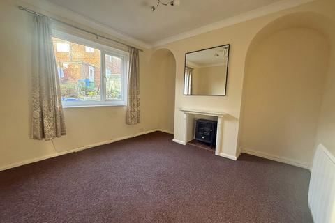 3 bedroom semi-detached house for sale, The Uplands, Scarborough YO12