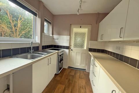 3 bedroom semi-detached house for sale, The Uplands, Scarborough YO12