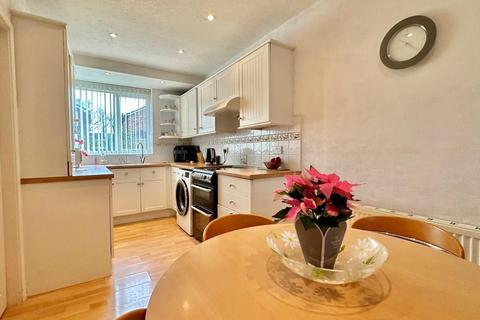 3 bedroom end of terrace house for sale, Daneswood Road, Binley Woods, Warwickshire