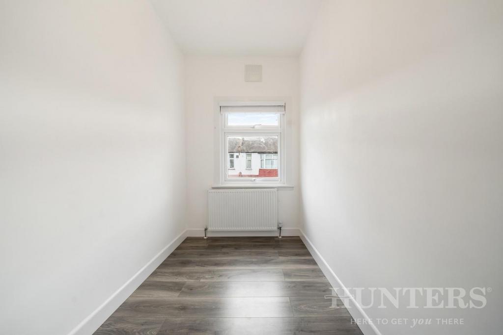 Flat 37, Higham Road N17 6 NQ 1.jpg