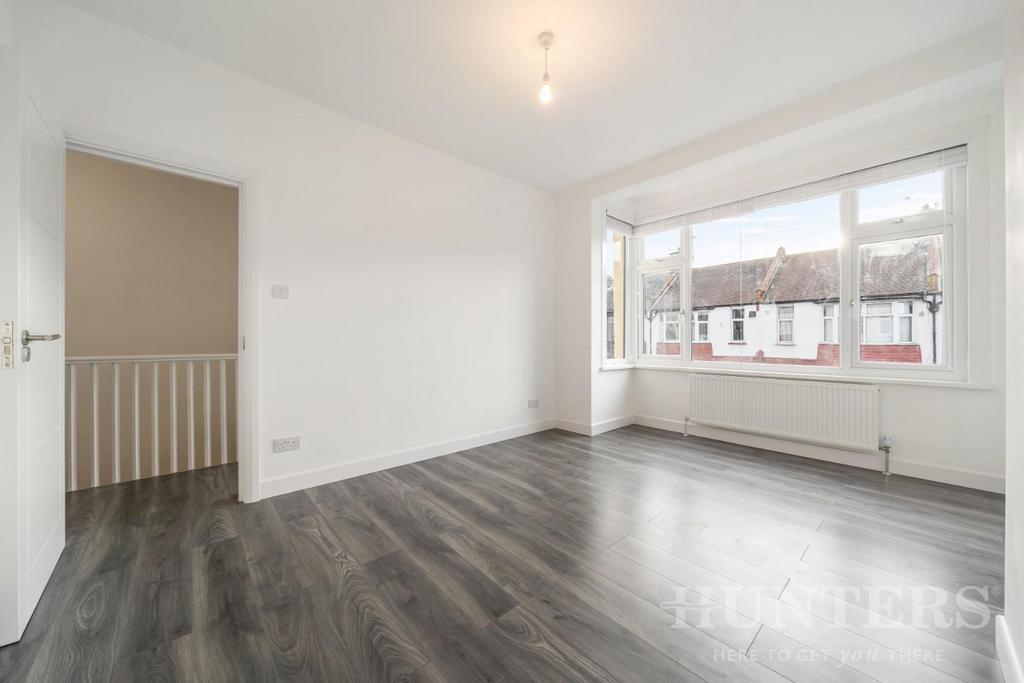 Flat 37, Higham Road N17 6 NQ 3.jpg