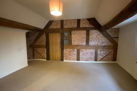 1 bedroom property to rent, Church House, 93 High Street