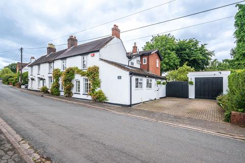 4 bedroom cottage for sale, Little Hay Lane, Lichfield WS14