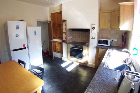 5 bedroom terraced house for sale, Harold Grove, Leeds