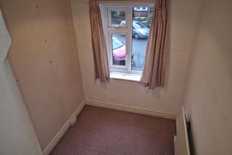 1 Trelawn Crescent, Leeds, LS6 3JW