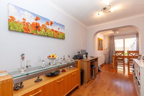 32 Bushey Row, Bampton, OX18 2JU