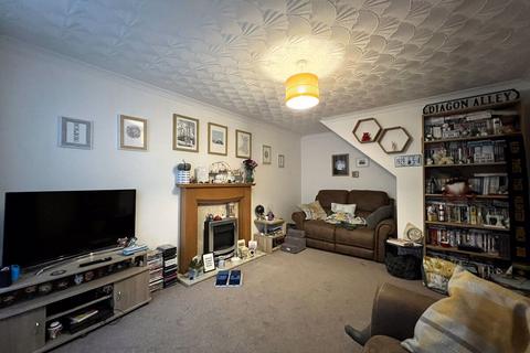 undefined, Bron Dinas, Llangefni, Anglesey, LL77