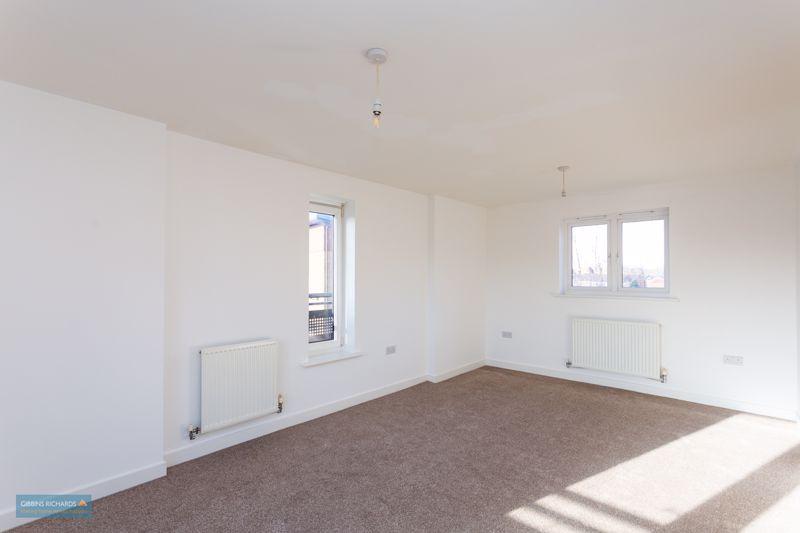Sitting/Dining Room