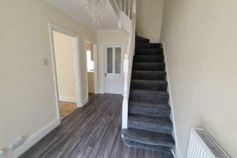 4 bedroom terraced house to rent, Hallyburton Road, Hove BN3