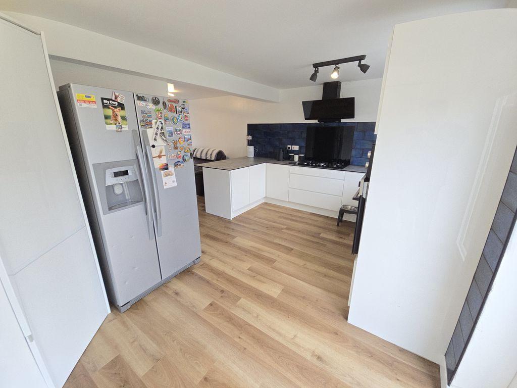 Additional Kitchen