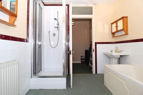 211 Daw End Lane, Rushall, Walsall, WS4 1LD