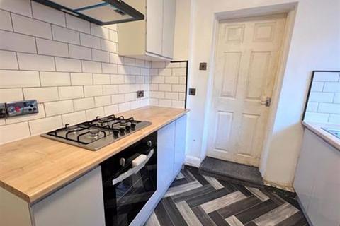 2 bedroom terraced house to rent, Mccreton Street, Middlesbrough, TS3