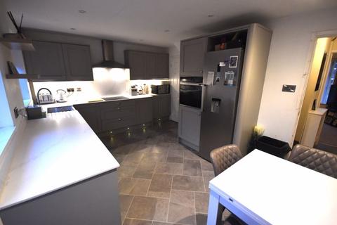 4 Oak Tree Close, Burford, Tenbury Wells, WR15 8NQ