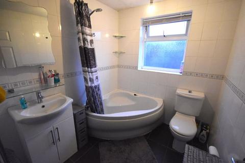 4 Oak Tree Close, Burford, Tenbury Wells, WR15 8NQ