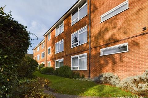 2 bedroom apartment for sale, Shrubbery Road - Share of Freehold