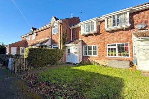 2 bedroom terraced house for sale, Cemetery Road, Dunstable