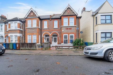 2 bedroom maisonette for sale, Butler Road, Harrow