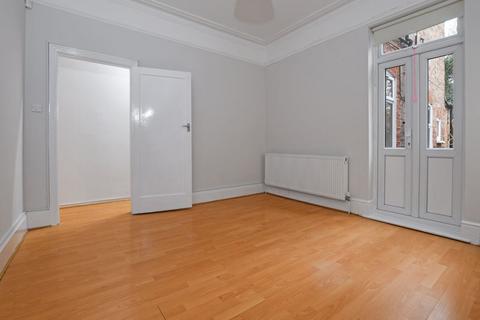 2 bedroom maisonette for sale, Butler Road, Harrow