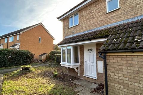 1 bedroom terraced house to rent, Bure Close, St. Ives