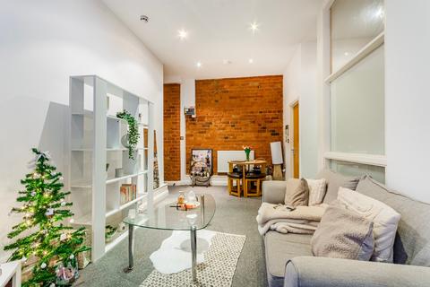 1 bedroom apartment for sale, The Establishment, 3 Broadway, Nottingham, Nottinghamshire, NG1 1PR