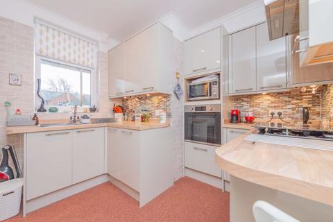 3 bedroom detached house for sale, Vyrnwy Road, Oswestry