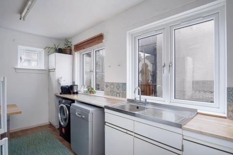 20 Cuddyside, Peebles, EH45 8EN